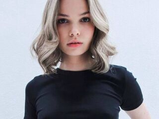 fingering MarielMessina