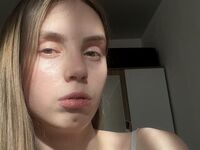 webcam strip tease show MarinaVeselova
