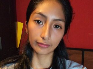 naked girl with webcam masturbating with dildo MayraBravo