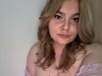 free live cam chat MeganDarcy