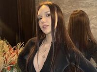 cam strip tease MiaCrystaly