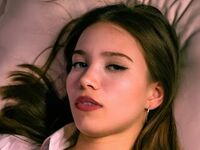 hot web cam show MiaHazard