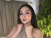 camgirl spreading pussy MilaYumi