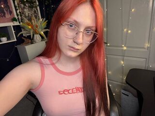 live webcam performer MilenaLima