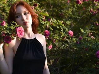 naked girl with cam fingering MyrtaGulliver