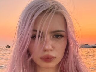 hot naked webcam girl NelidaTidd