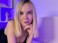 naked camgirl masturbating OdettEstes