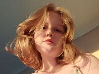 fingering webcamgirl Olivialivoli