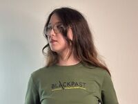 sexy webcamgirl pic OthaKienow