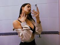 cam girl masturbating with vibrator PetraFairleigh