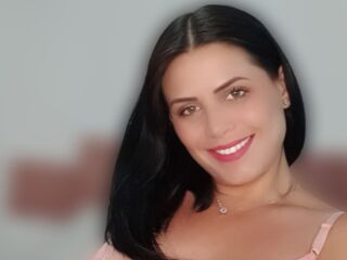 hot cam girl PriCamargo