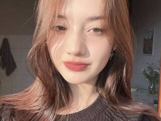 hot cam girl masturbating with dildo RayleneCarone