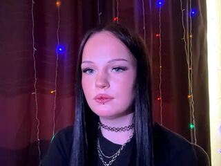 sexy cam girl picture RosalindFerndez