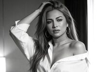 topless girl RoseAdamm