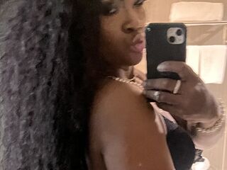 hot strip tease webcam SamoreLovin