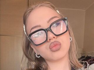 sexcam live SaraBaier