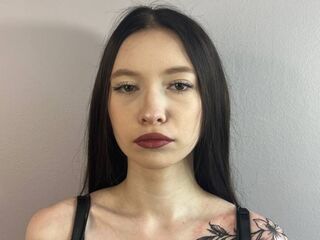 girl chatroom SharmaineTye