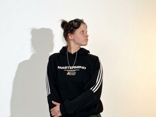 adult live webcam ShielaVanhamlin