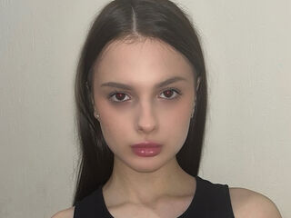 teaser webcam TainaHousekeeper