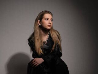 naked camgirl TenaVitalo
