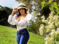 nude webcam girl picture ThanaRouge