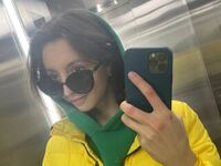 cam girl masturbating with dildo ViolettPallmer