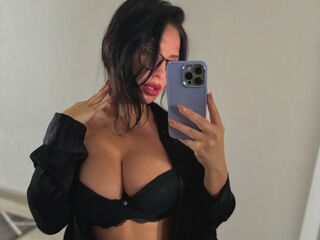strip show YannaDim