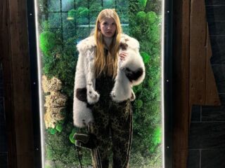 naked cam chat ZoeGraig