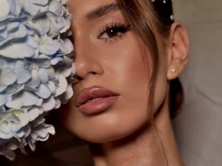 Sassy starr